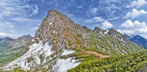 　螺髻山風(fēng)光——蓓蕾峰。涼山在線.jpg